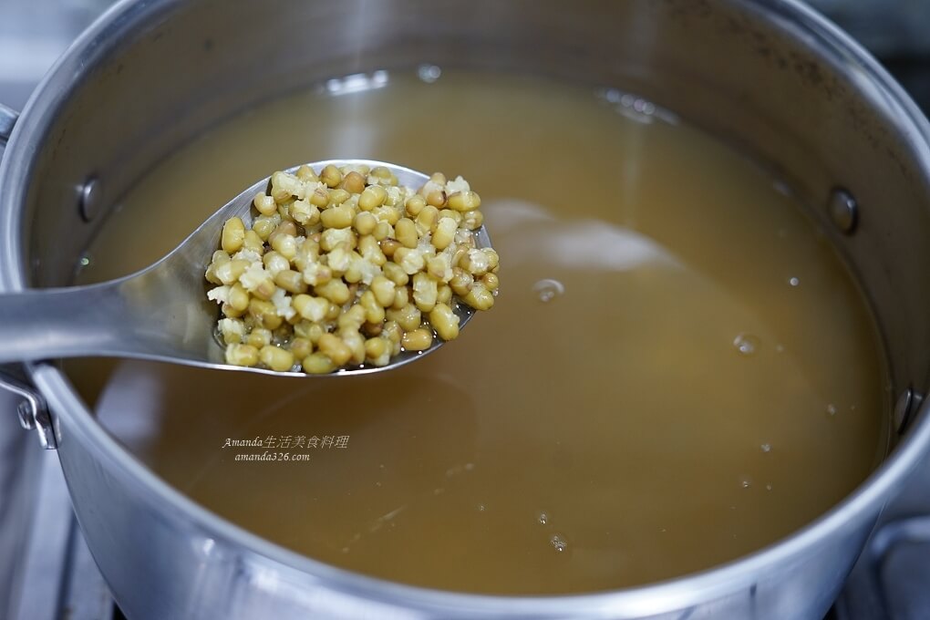 免浸泡煮綠豆 快速煮綠豆湯 毛綠豆煮法 電鍋煮綠豆湯 Amanda生活美食料理