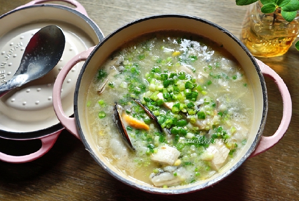 台式香腸炒飯,洋蔥,洋蔥香腸炒飯,炒飯,蛋炒飯,蛋炒飯料理,香腸,香腸炒飯,香腸炒飯做法,香腸炒飯食譜,香腸蛋炒飯 @Amanda生活美食料理